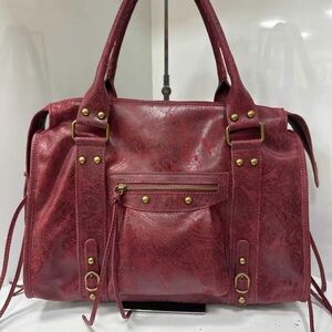 Chic Burgundy Leather Artisanal Made in Italy